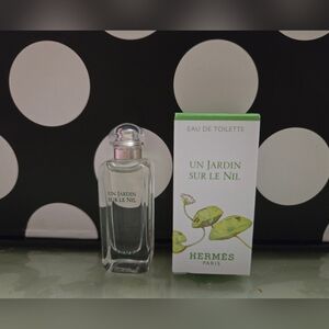 ✨️Hermès Un Jardin Sur Le Nil EDT Mini✨️